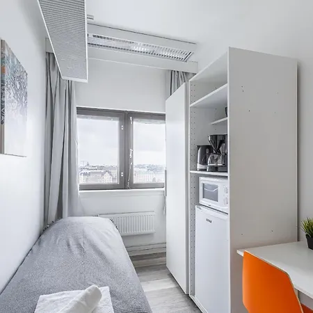 Sky Hostel *